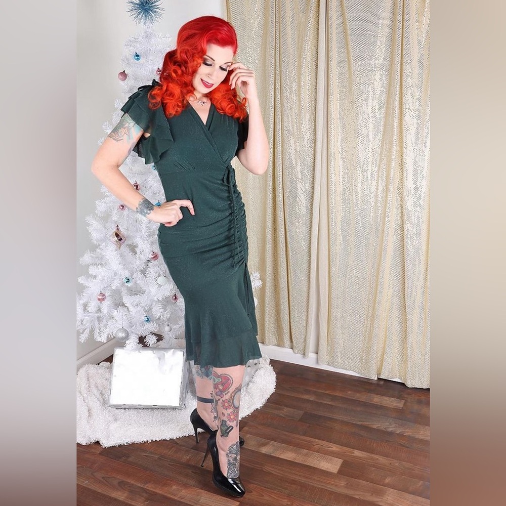 Size small mermaid green glitter dress flowy sleeves like new